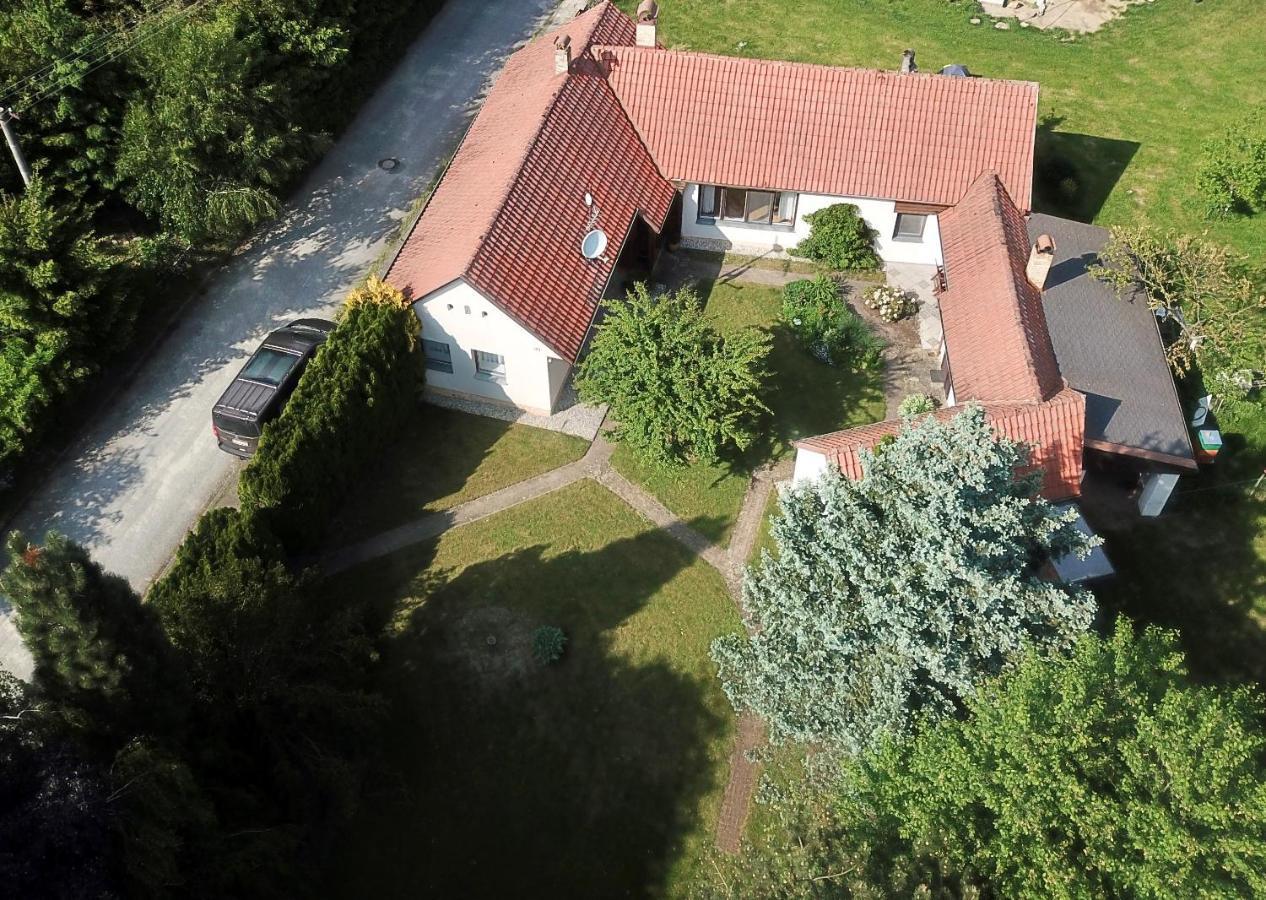 Chalupa Luznice Třeboň Exteriér fotografie