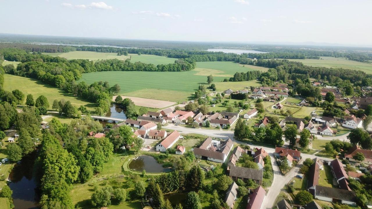 Chalupa Luznice Třeboň Exteriér fotografie